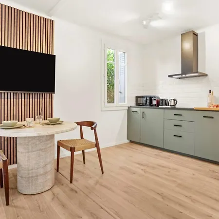 Apartment Flat Next To Place Des Lices With Parking - Maison Lerins Saint-Tropez