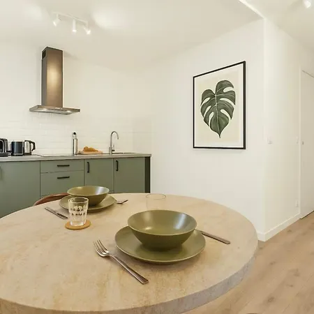 Flat Next To Place Des Lices With Parking - Maison Lerins Apartman